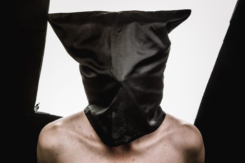 멕시코: 집단 매장지 발견, 실종 학생에 대한 의혹 증폭