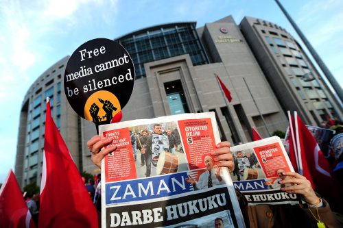 터키: 죄목 없이 가두고 보는 세계 최대 언론 탄압을 중단하라!