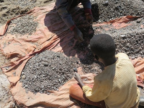 콩고민주공화국: 영국의 전기차 전환 발표, 아동 노동을 대가로 해서는 안 돼
