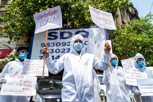 인도 정부, 자국 비판하는 SNS 수십 건 삭제 지시