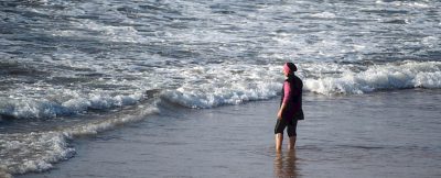 프랑스: 부르키니 금지는 차별적이고 공공연한 굴욕 조장하는 것