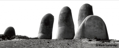 칠레: 피노체트 치하의 삶 “우리가 들을 수 있는 것이라고는 교회 종소리와 사람들의 비명뿐”