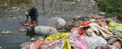 유독성 폐기물이 버려진 지 10년, 코트디부아르에 남은 것