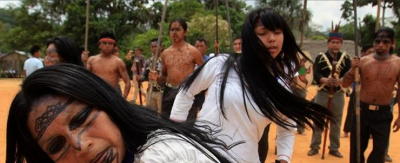 에콰도르: 판결 후 일 년, 사라야쿠의 싸움은 계속된다